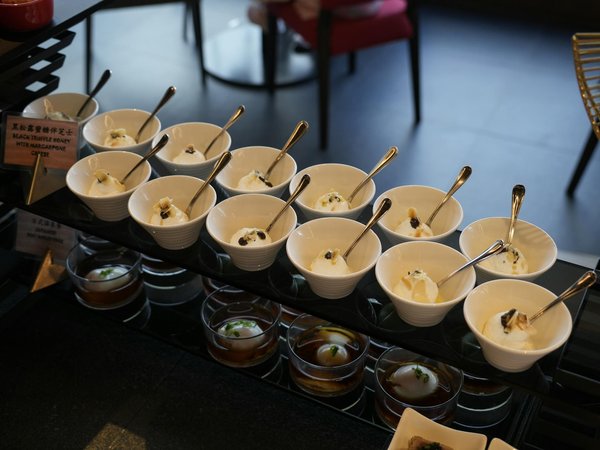 Quelles techniques de cuisson privilégier pour conserver les nutriments dans vos plats minceur?